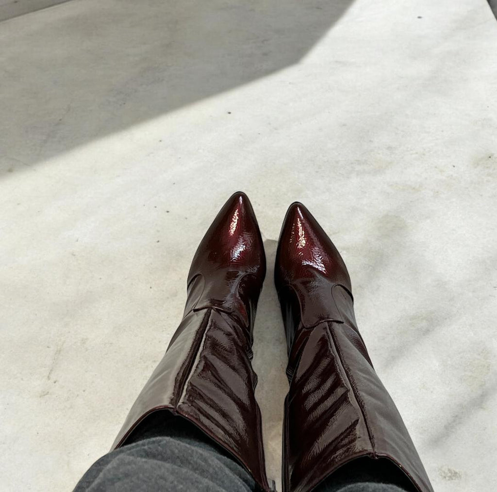 VALERIA VINO ARRUGADO